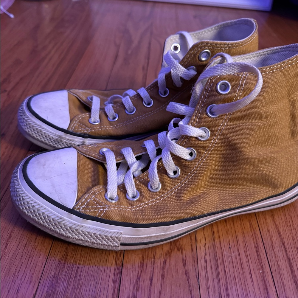 Converse Chuck Taylor Size 9
